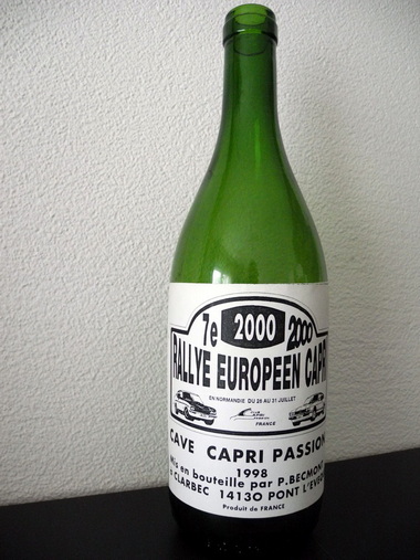 Der Reifeprozess des Apfelsaft zum Cidre hatte 2 Jahre Zeit.
Le processus de maturation du jus de pomme en cidre a dur deux ans.
The maturing process from apple juice to cider took 2 years.